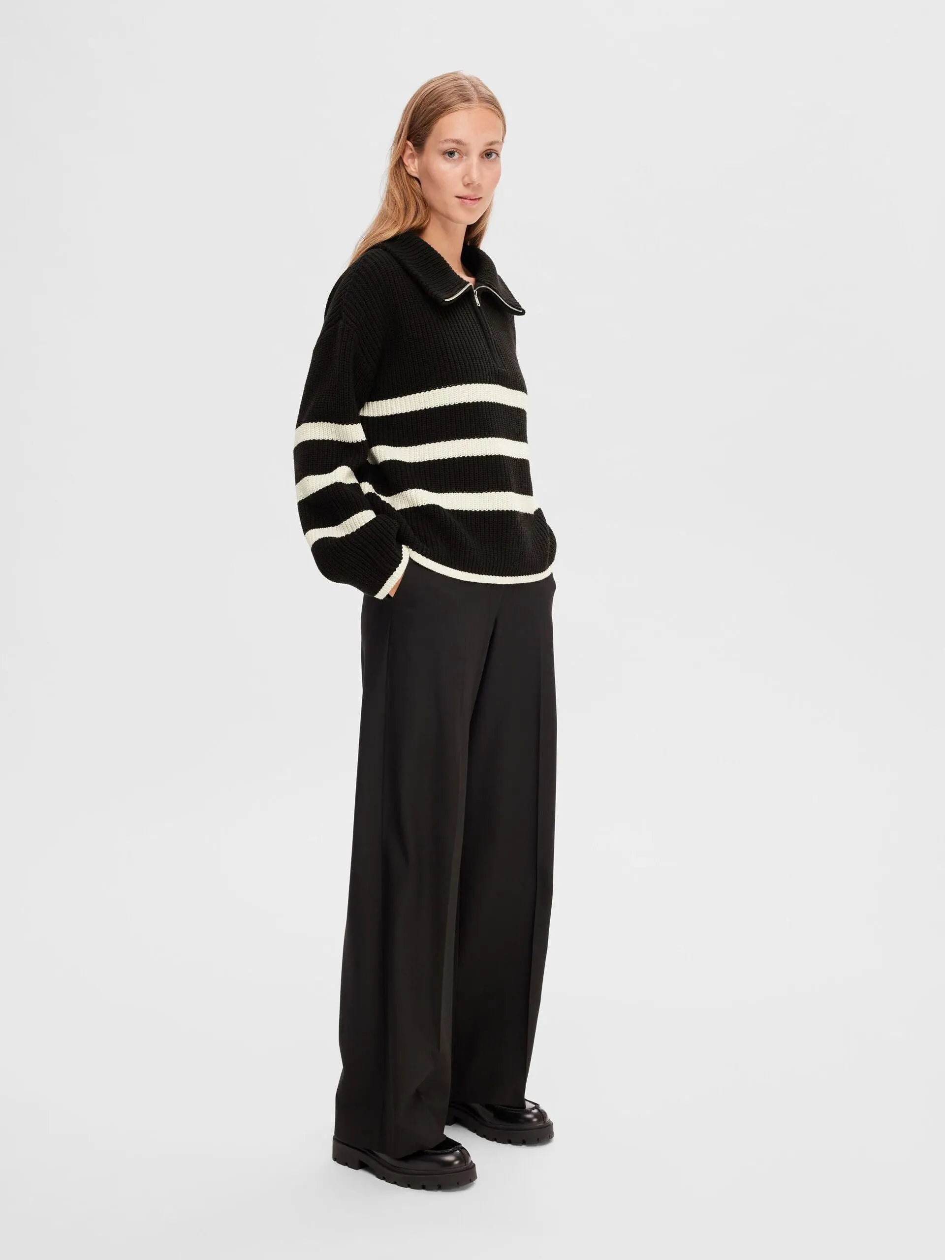 Bloomie LS Knit Half Zip - Black Snow White