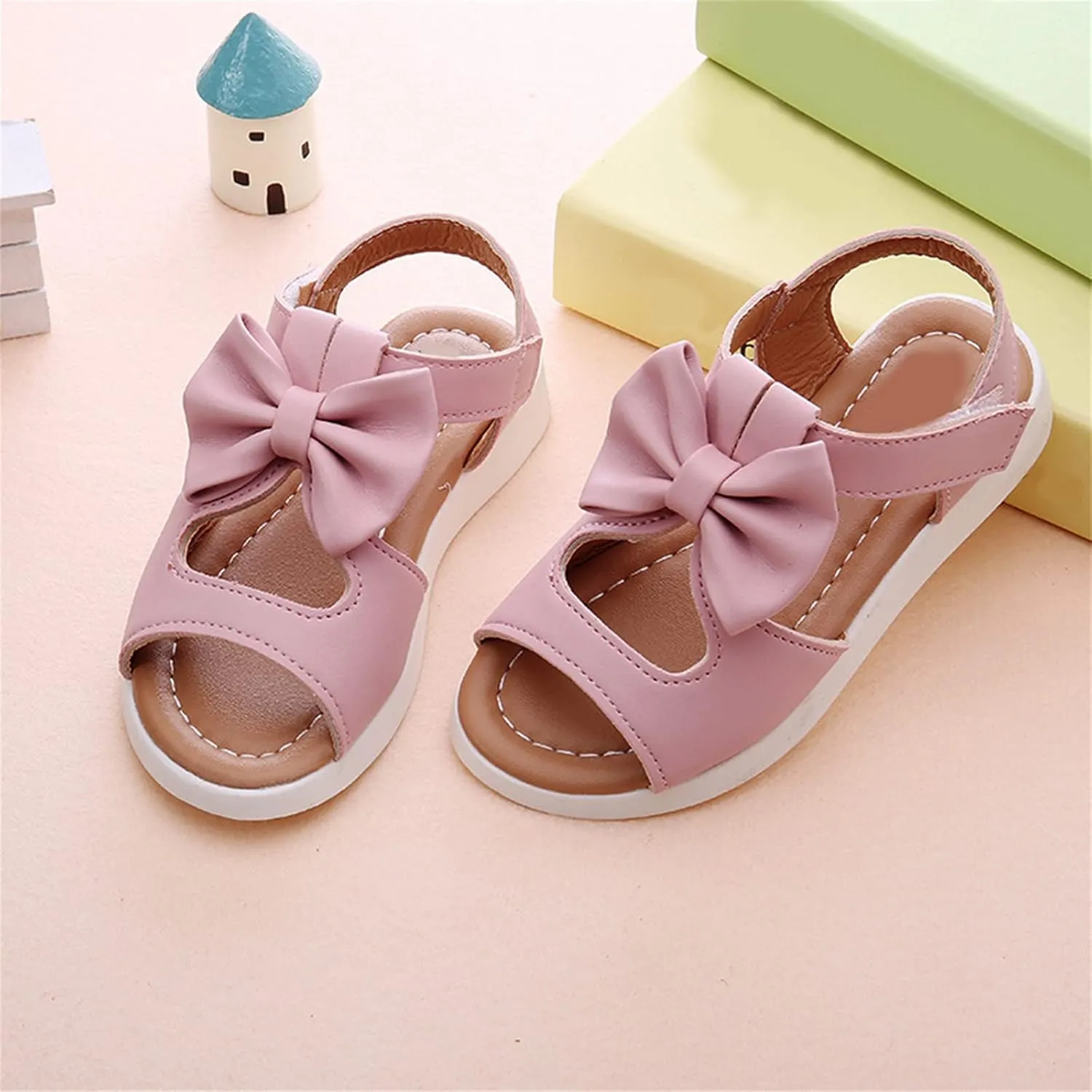Shoes for Girls Bowknot Hollowed Out Sandals Hollowed Out Non-Slip Small Leather Shoes Cute Princess Toddler Shoes