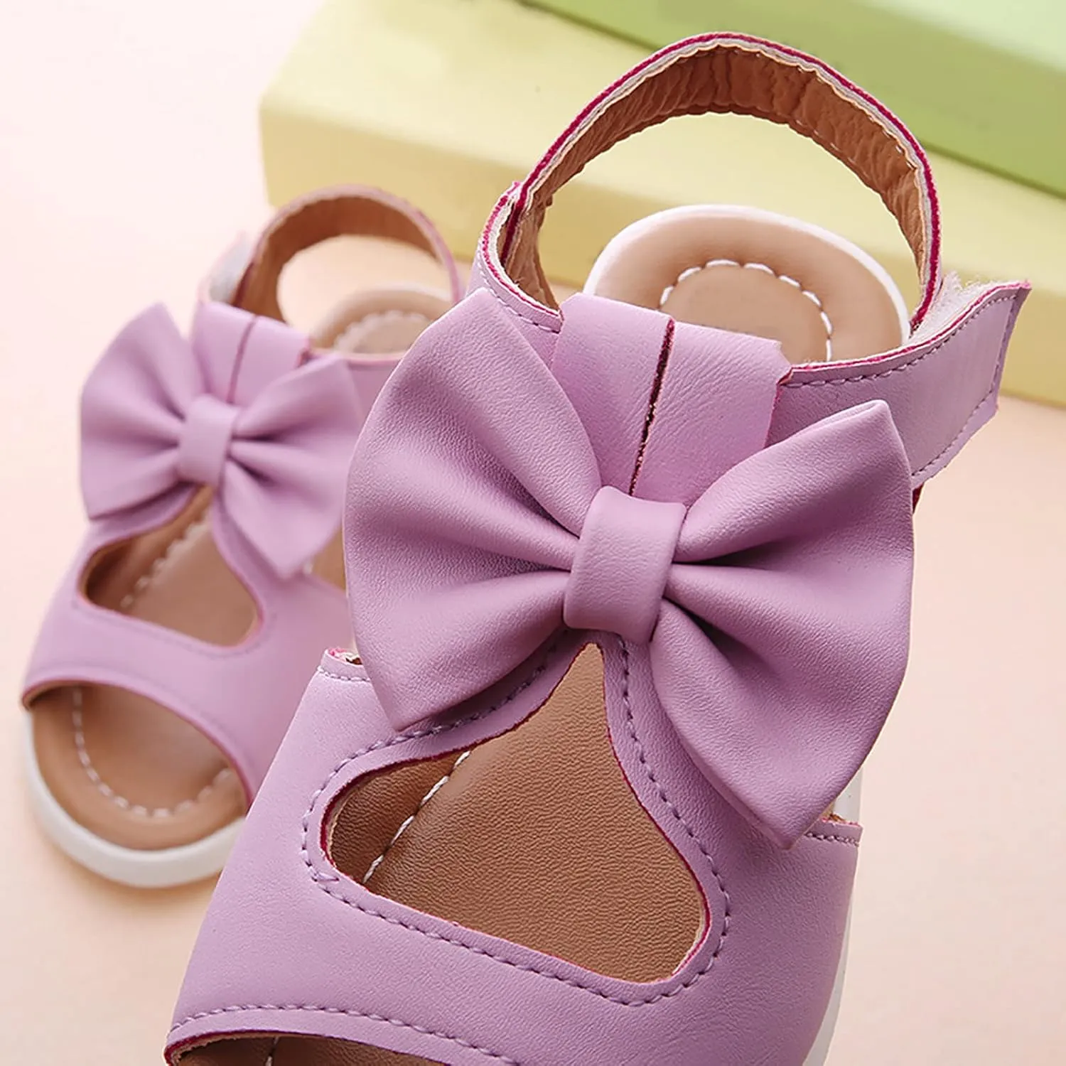 Shoes for Girls Bowknot Hollowed Out Sandals Hollowed Out Non-Slip Small Leather Shoes Cute Princess Toddler Shoes
