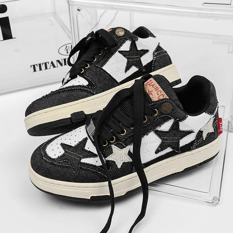 Star | Black Sneakers