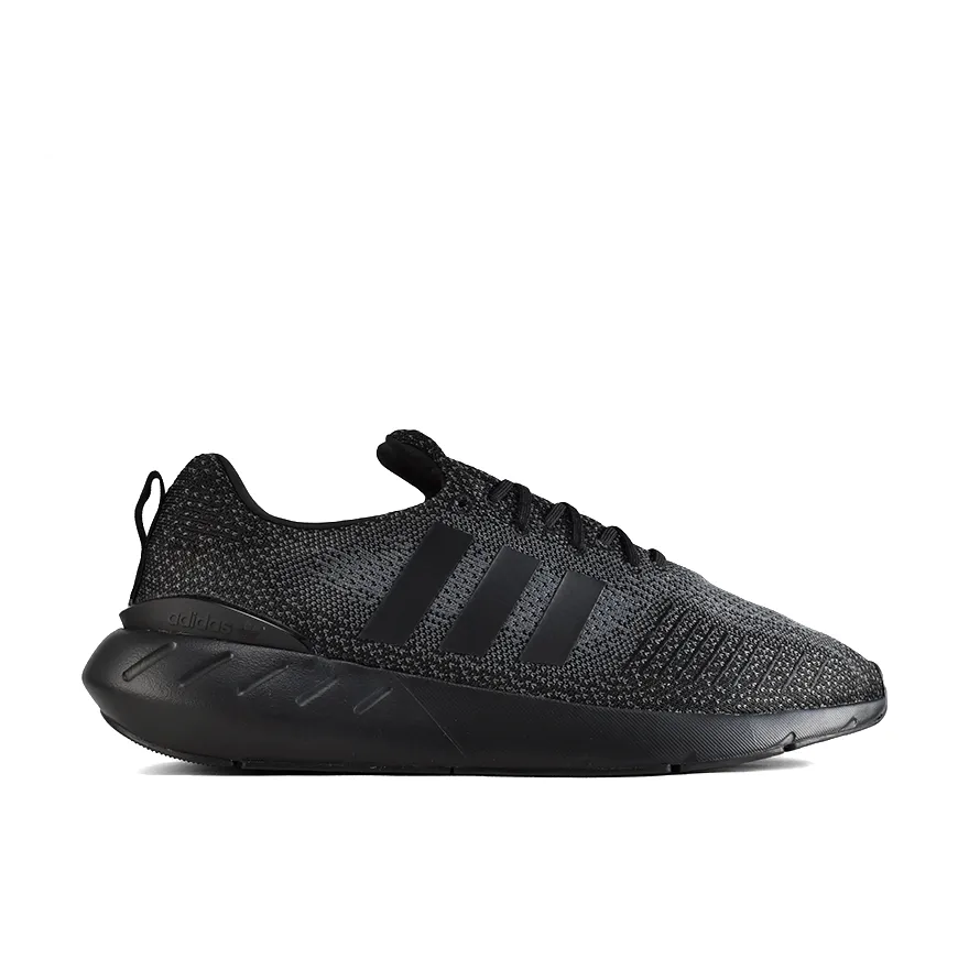 Swift Run 22 Core Black / Core Black