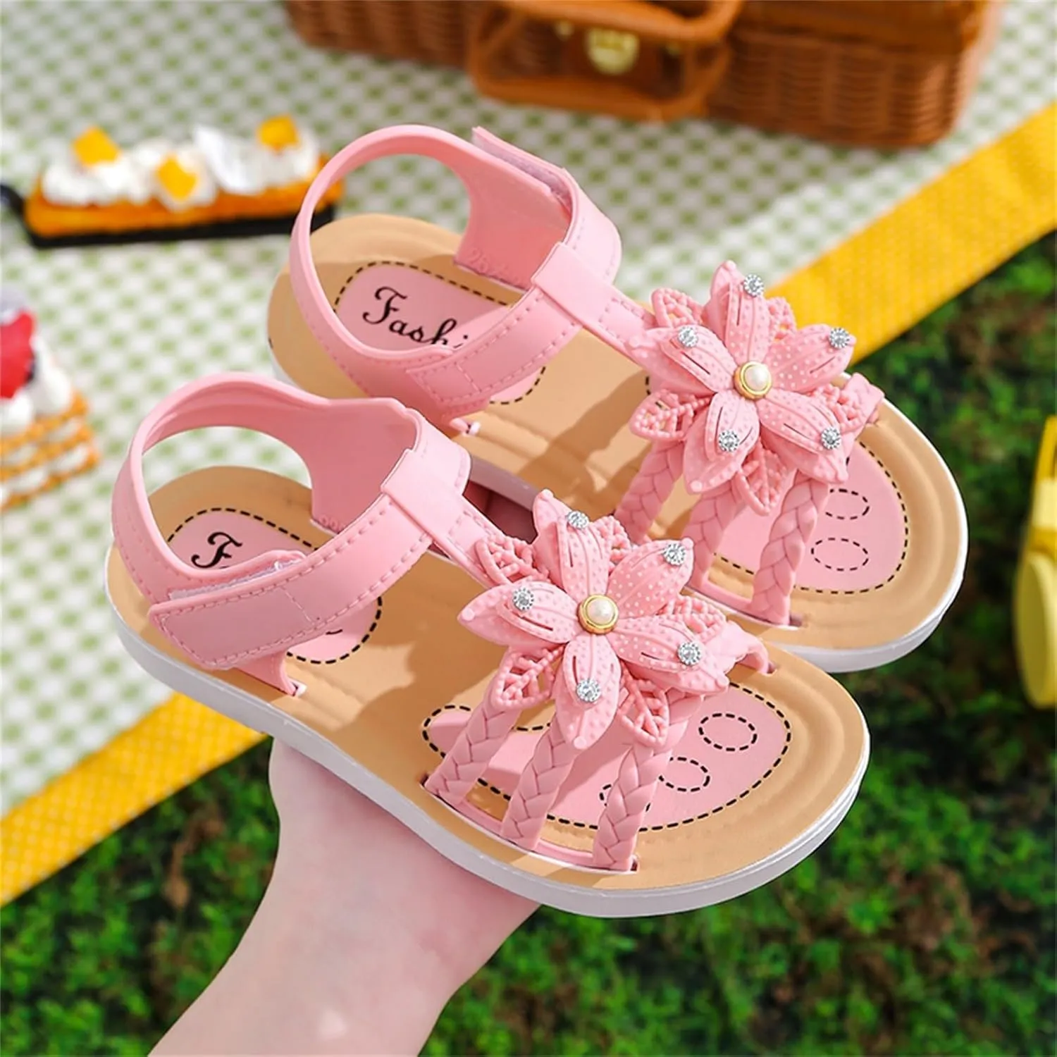 Toddler Girls Flower Sandals Soft Sole Summer Shoes for Beach Pool Playground Size 3-12, Easy Clean Slippers with Cute Blossom Design Lightweight Waterproof Play Sandals
