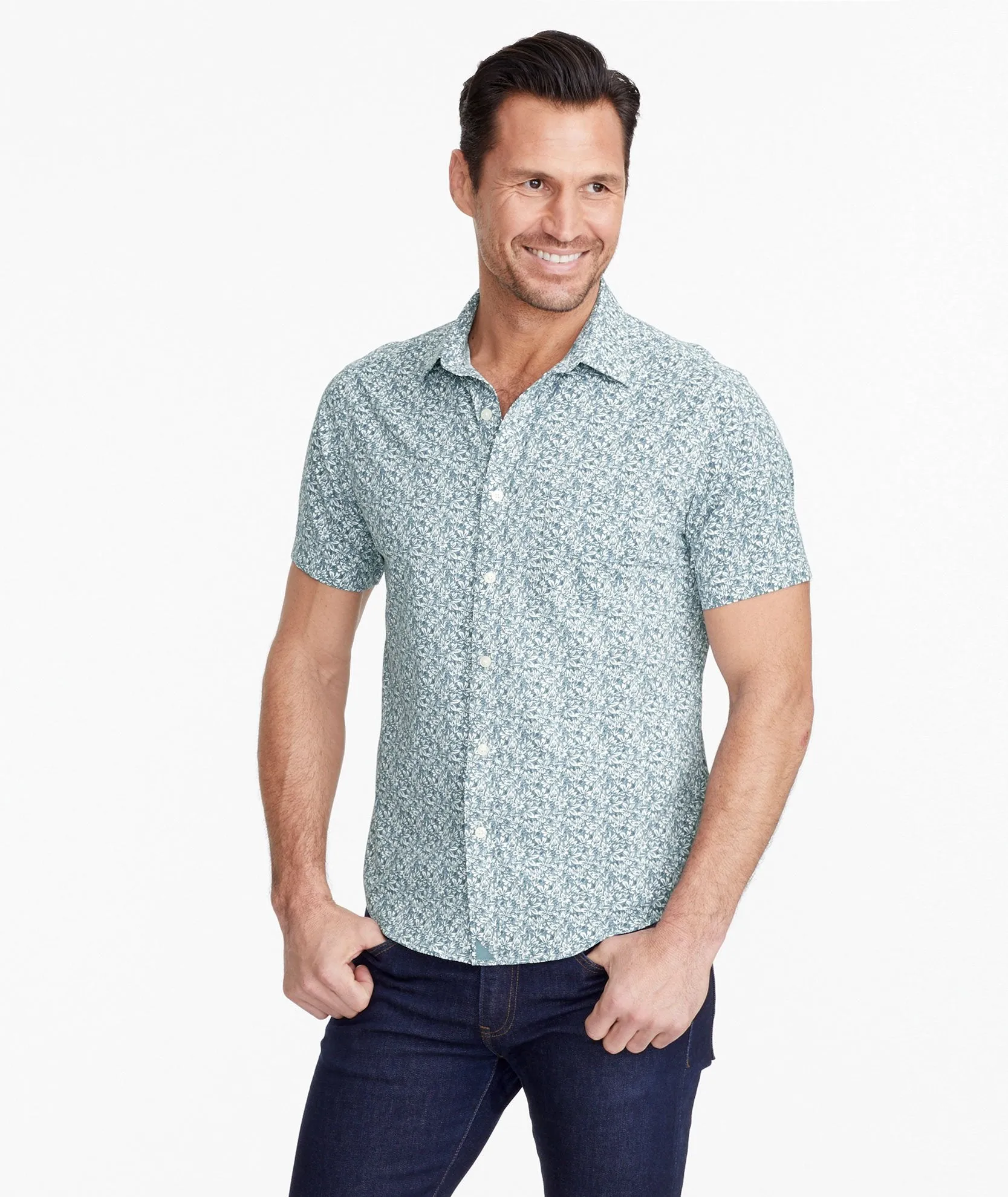 Wrinkle-Free Performance Short-Sleeve Viansa Shirt