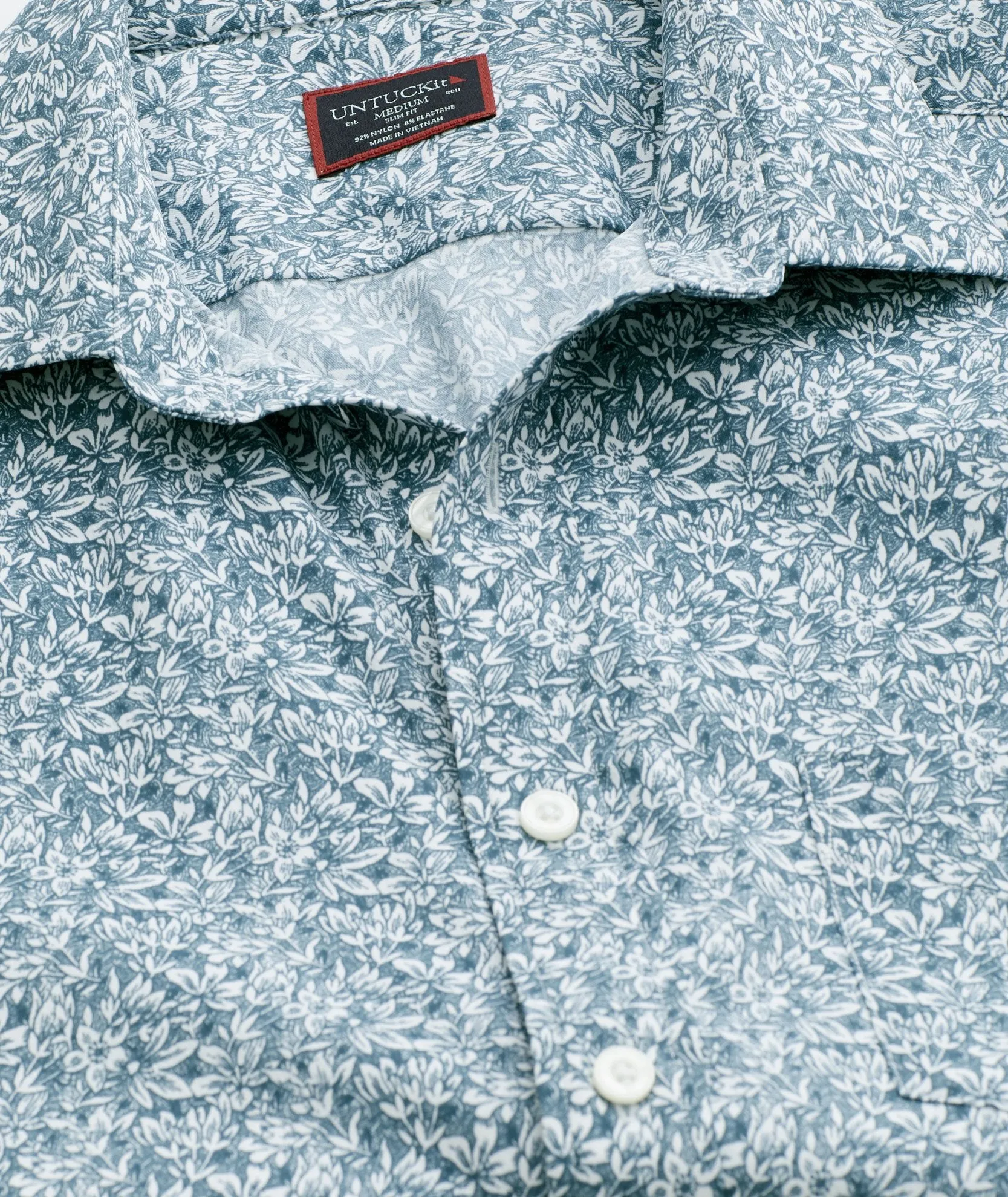 Wrinkle-Free Performance Short-Sleeve Viansa Shirt