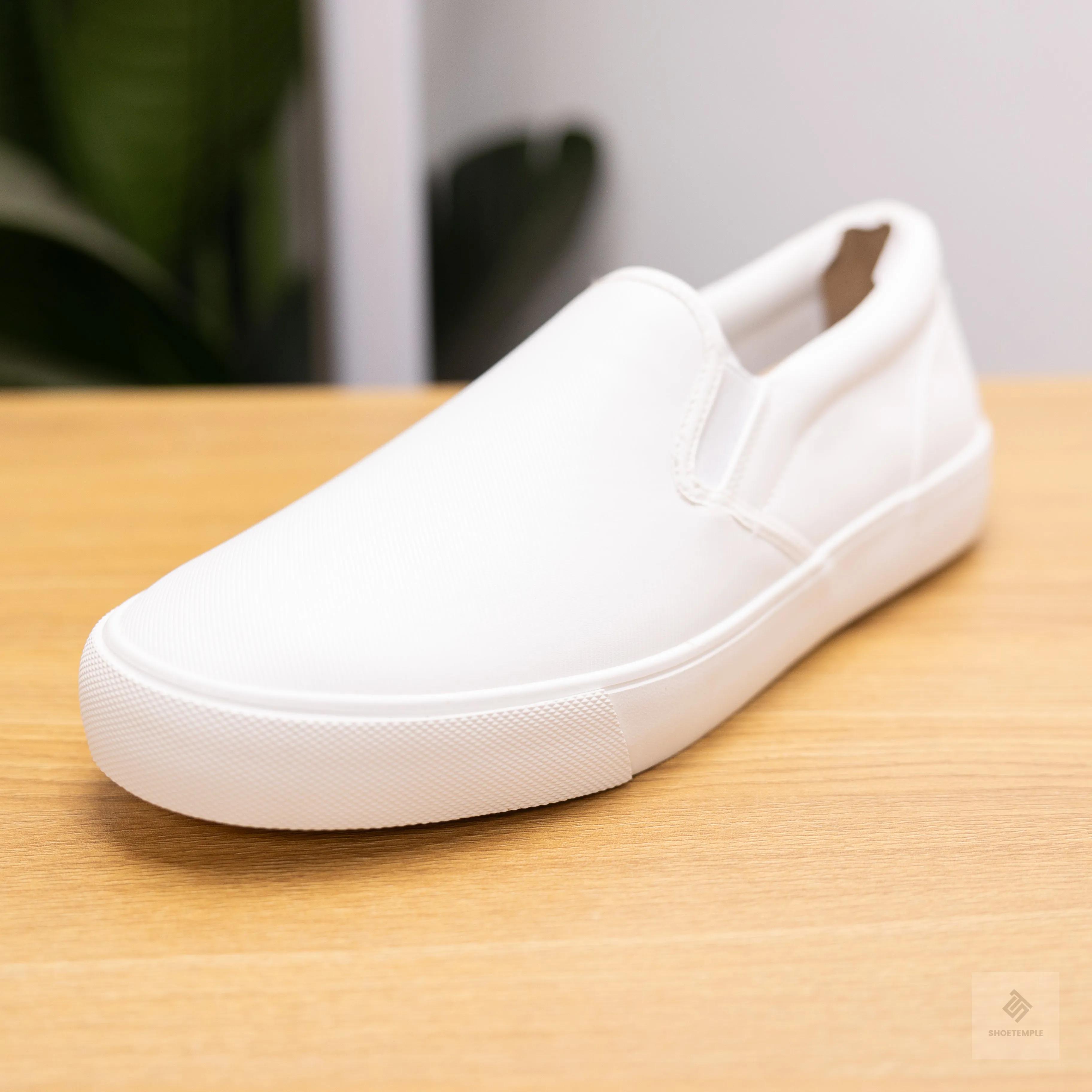 Zara All White Slip Ons